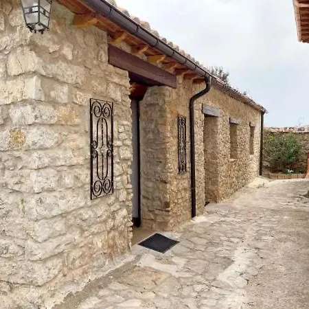 El Cedro Séjour à la campagne Abejar